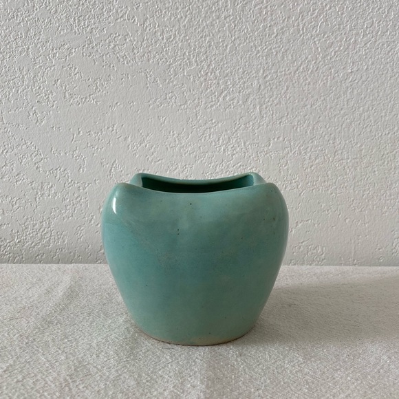 Vintage pottery planter - Picture 3 of 6